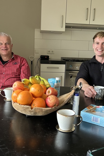 Wim Beltman en Robin Geers uit Lettele hoe zij tegen de wereld aankijken en in het bijzonder de agrarische wereld.